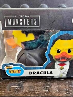 New Mini TUBBZ Universal Monsters Dracula Halloween Collectible Rubber Duck